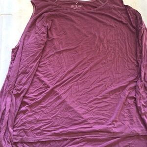 Soft and sexy open shoulders long sleeve shirt